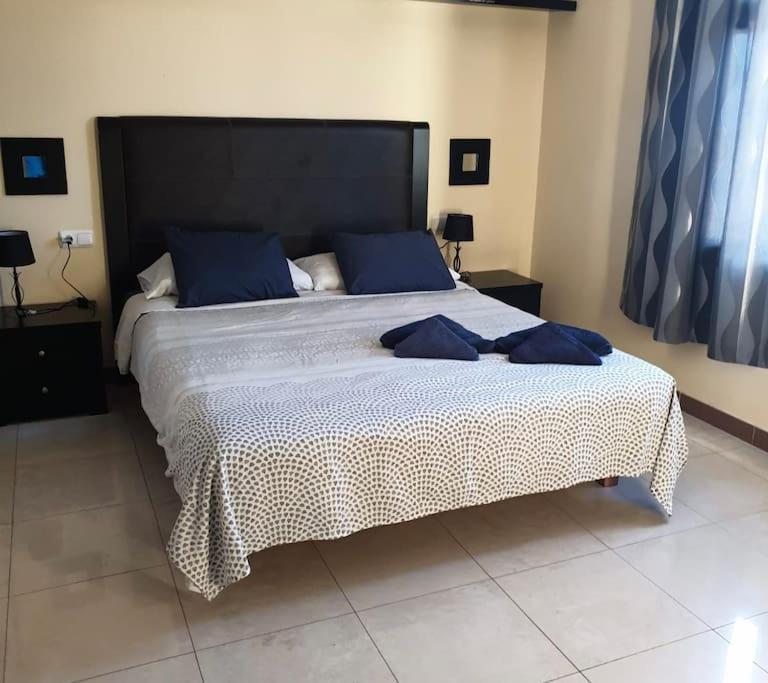 Riviera Park 7A - Air Con- Wi-Fi- Uk Channels- 5 Minutes Walking From The Sea Apartment ติอาส ภายนอก รูปภาพ